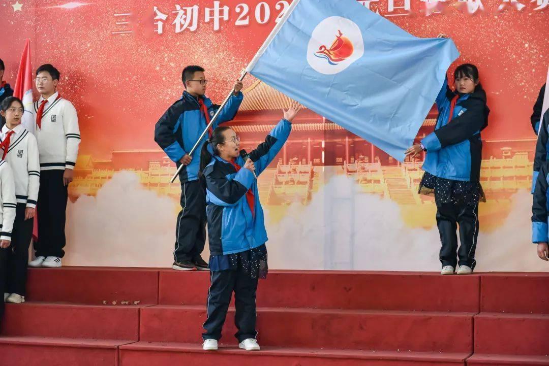 歌尽凡尘