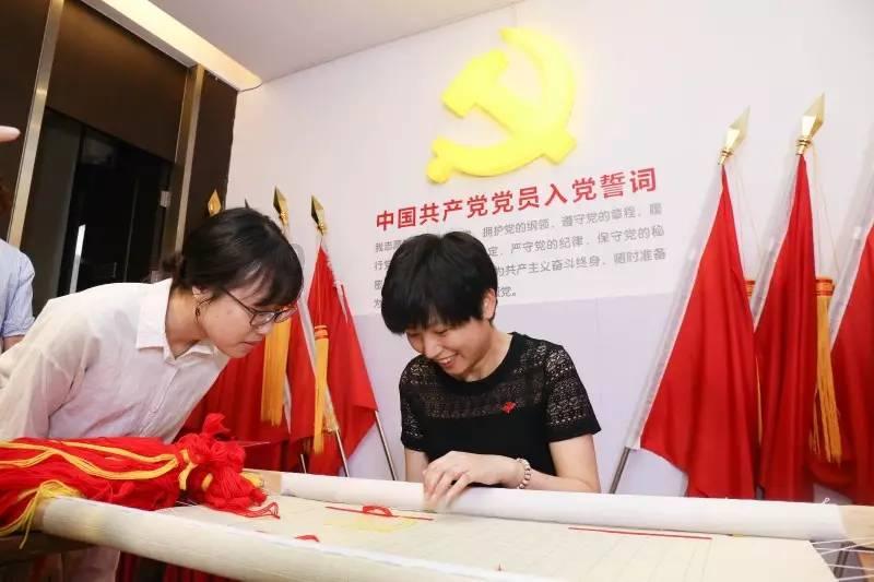 寻梦环游记找吉他